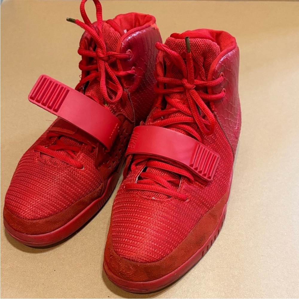 Air Yeezy ‘Red October’